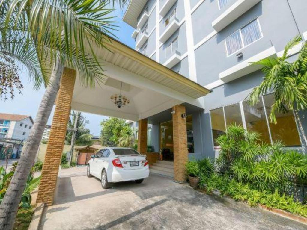 Tycoon Place Garden Pattaya