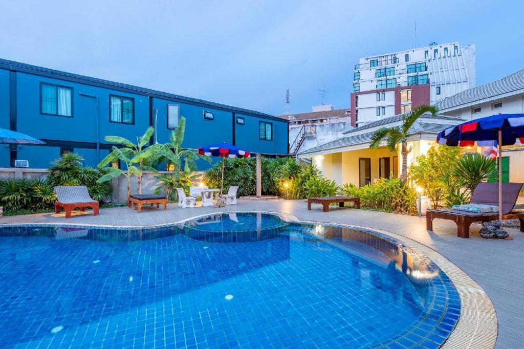 Tycoon Place Garden 3*